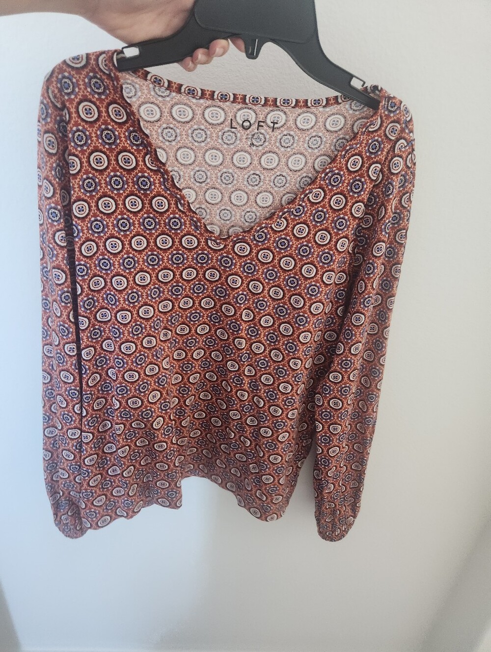 The Loft Long Sleeves Printed Blouse Deep V Neck Size Medium